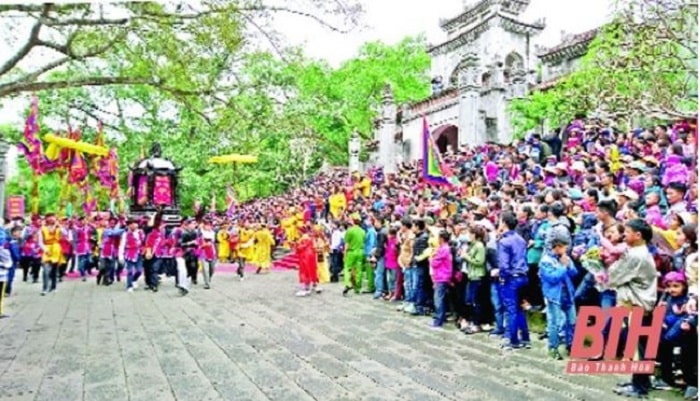 Le hoi Den Ba Trieu min - Thanh Hóa: Lễ hội đền Bà Triệu được công nhận là Di sản văn hóa phi vật thể quốc gia, loại hình lễ hội truyền thống