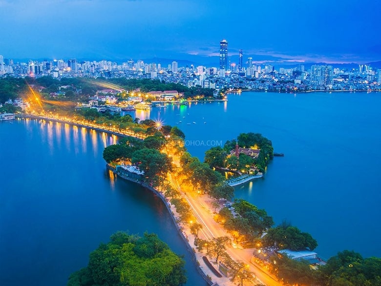 Hà Nội là hạt nhân, trung tâm hội tụ, lan tỏa của vùng đồng bằng sông Hồng và cả nước