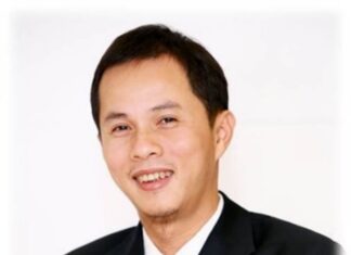 Nhà thơ Trần Lê Khánh và tác phẩm Ngàn bài thơ khác
