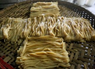 Nghề làm sợi cao lầu ở Hội An