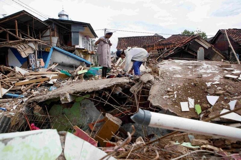 Thi tran Cianjur tinh Tay Java - Động đất mạnh làm rung chuy​​​​​​​ển miền Trung Indonesia