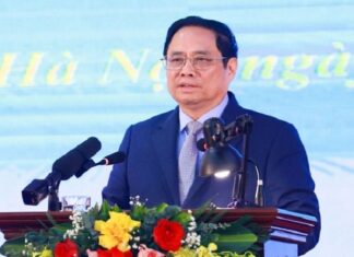 Thủ tướng: Chỗ ở cho công nhân là vấn đề lớn, phải ưu tiên giải quyết Thủ tướng: Chỗ ở cho công nhân là vấn đề lớn, phải ưu tiên giải quyết