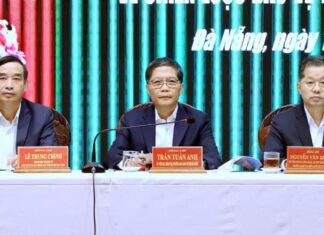 Tập trung xây dựng các tiềm lực trong khu vực phòng thủ thành phố thực sự vững chắc, có độ tin cậy cao Tập trung xây dựng các tiềm lực trong khu vực phòng thủ thành phố thực sự vững chắc, có độ tin cậy cao