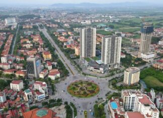 Bộ trưởng Nội vụ: Tiếp tục sắp xếp lại các đơn vị hành chính cấp huyện, xã Bộ trưởng Nội vụ: Tiếp tục sắp xếp lại các đơn vị hành chính cấp huyện, xã