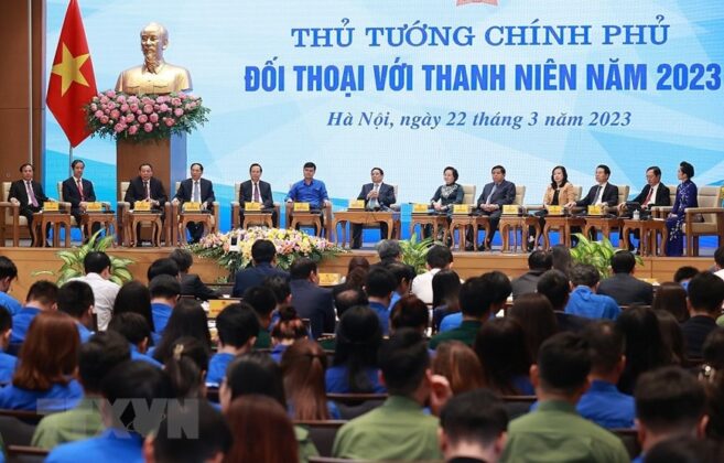 13 min 8 657x420 - Hình ảnh Thủ tướng Phạm Minh Chính tham gia đối thoại với thanh niên