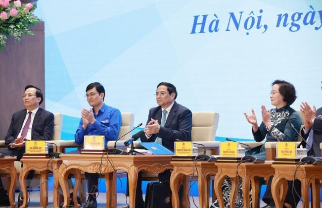 15 min 4 651x420 - Hình ảnh Thủ tướng Phạm Minh Chính tham gia đối thoại với thanh niên