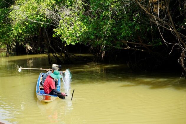 N&eacute;t đẹp hoang sơ thượng nguồn s&ocirc;ng V&agrave;m Cỏ Đ&ocirc;ng