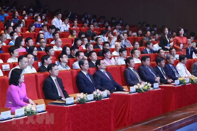 3 min 44 633x420 - Thủ tướng dự lễ khai mạc Ngày hội Khởi nghiệp quốc gia