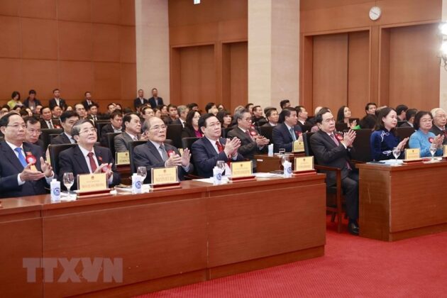 Chủ tịch Quốc hội Vương Đ&igrave;nh Huệ v&agrave; c&aacute;c đại biểu dự lễ kỷ niệm. (Ảnh: Do&atilde;n Tấn/TTXVN)