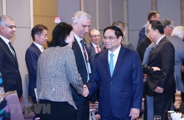 Thủ tướng dự Diễn đ&agrave;n doanh nghiệp Việt Nam thường ni&ecirc;n 2023