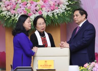Thủ tướng Phạm Minh Chính: Quan tâm hơn nữa công tác quy hoạch nguồn cán bộ nữ làm lãnh đạo, quản lý