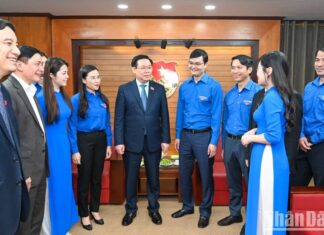 Chủ tịch Quốc hội Vương Đình Huệ làm việc với Trung ương Đoàn Thanh niên Cộng sản Hồ Chí Minh