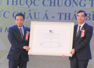 Đà Nẵng: Nhận bằng Di sản tư liệu Ký ức thế giới Đà Nẵng: Nhận bằng Di sản tư liệu Ký ức thế giới