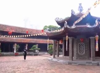 Câu chuyện về ngôi chùa 1000 năm tuổi ở Hà Nội