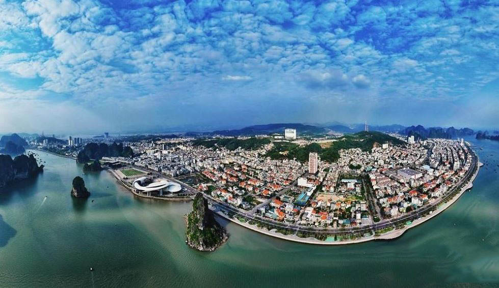 Quảng Ninh sẵn sàng hành trang trở thành thành phố trực thuộc Trung ương trước năm 2030 Quảng Ninh sẵn sàng hành trang trở thành thành phố trực thuộc Trung ương trước năm 2030