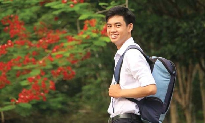 Nhà văn Huỳnh Trọng Khang
