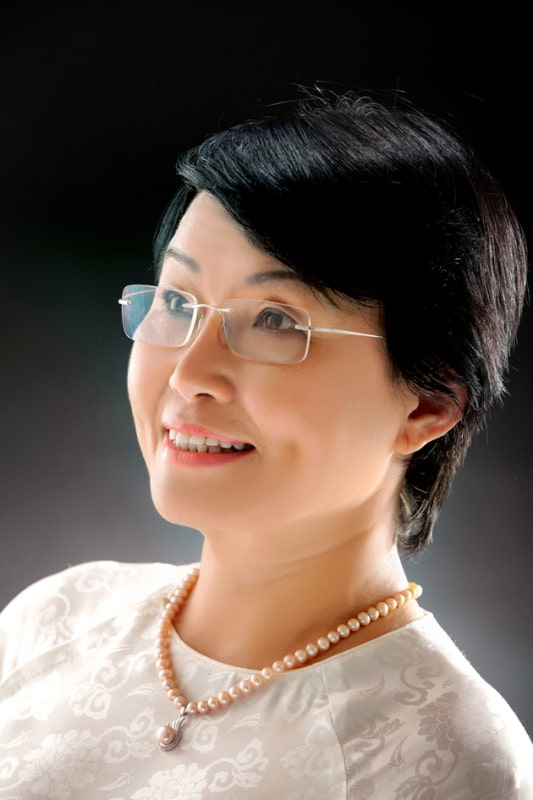 Nhà văn Trần Thùy Mai.