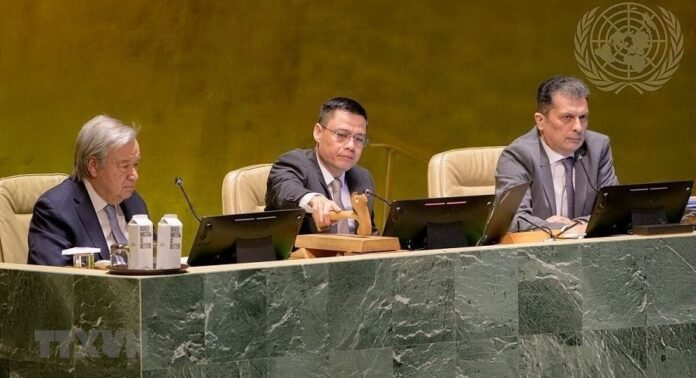 Việt Nam thúc đẩy Nghị quyết đề nghị ICJ tư vấn về biến đổi khí hậu