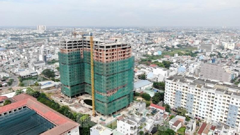 Số tiền bảo lãnh cho một dự án nhà ở hình thành trong tương lai tối đa bằng tổng số tiền chủ đầu tư được phép nhận ứng trước của bên mua và các khoản tiền khác (nếu có) theo hợp đồng mua, thuê mua nhà ở.