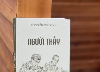 Thượng tướng Nguyễn Chí Vịnh giới thiệu tác phẩm “Người thầy” tại TP HCM Thượng tướng Nguyễn Chí Vịnh giới thiệu tác phẩm “Người thầy” tại TP HCM