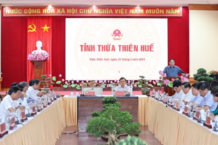 Thủ tướng Phạm Minh Chính làm việc với Ban Thường vụ Tỉnh ủy Thừa Thiên Huế