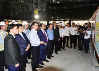 Thủ tướng kiểm tra tiến độ dự án nhà ga T2 của Cảng hàng không quốc tế Phú Bài