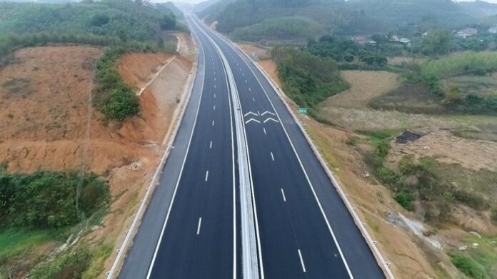 Thành lập Hội đồng thẩm định điều chỉnh dự án cao tốc Tuyên Quang - Phú Thọ Thành lập Hội đồng thẩm định điều chỉnh dự án cao tốc Tuyên Quang - Phú Thọ