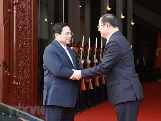 1 min 10 556x420 - Thủ tướng Phạm Minh Chính hội kiến Thủ tướng Lào Sonexay Siphandone