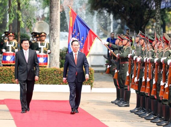 1 min 18 566x420 - Lễ đón Chủ tịch nước Võ Văn Thưởng thăm chính thức Lào