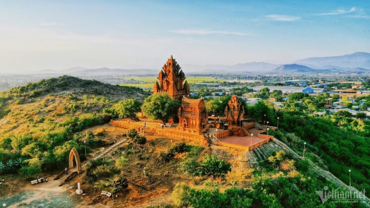 Th&aacute;p P&ocirc; Klong Garai, tuyệt t&aacute;c huyền b&iacute; của người Chăm ở Ninh Thuận