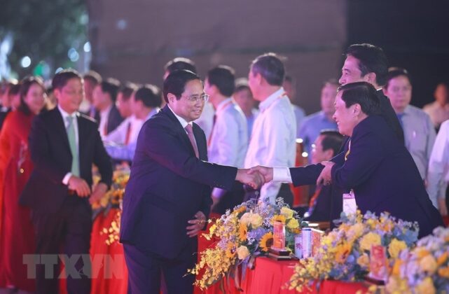 1 min 3 641x420 - Thủ tướng dự Lễ kỷ niệm 370 năm xây dựng và phát triển tỉnh Khánh Hòa
