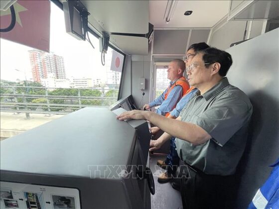 1 min 34 560x420 - Thủ tướng kiểm tra dự án giao thông trọng điểm tại TP Hồ Chí Minh
