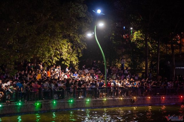 Tối 28/4, UBND tỉnh Ph&uacute; Thọ tổ chức chương tr&igrave;nh biểu diễn nghệ thuật "Lời ru &Acirc;u Lạc" v&agrave; bắn ph&aacute;o hoa trong dịp Lễ hội Đền H&ugrave;ng v&agrave; Tuần Văn h&oacute;a - Du lịch Đất Tổ năm 2023.