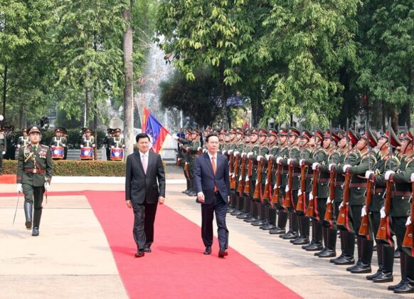 2 min 17 582x420 - Lễ đón Chủ tịch nước Võ Văn Thưởng thăm chính thức Lào