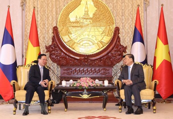 2 min 20 607x420 - Chủ tịch nước Võ Văn Thưởng thăm các vị nguyên lãnh đạo của Lào