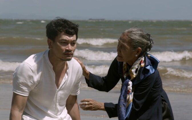 Cảnh trong phim "Kh&uacute;c mưa". Ảnh: Điện ảnh QĐND
