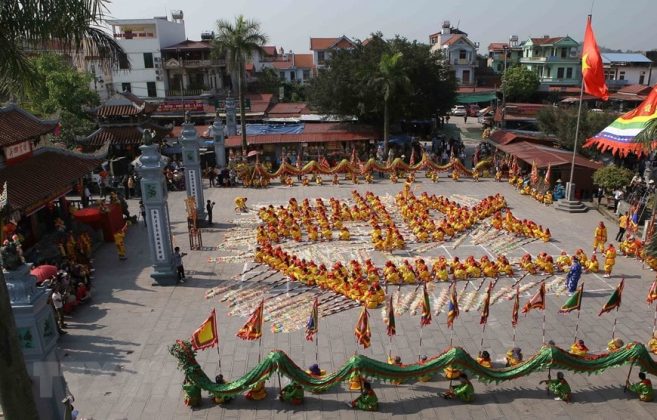 Độc đ&aacute;o hội k&eacute;o chữ tại Lễ hội Phủ Dầy Nam Định