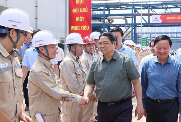 5 min 62 625x420 - Thủ tướng dự lễ khánh thành Nhà máy nhiệt điện Thái Bình 2