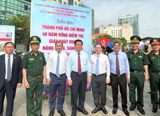 Triển lãm ảnh “Tự hào một dải biên cương” Triển lãm ảnh “Tự hào một dải biên cương”