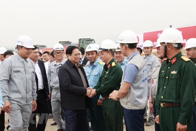 6 min 1 627x420 - Thủ tướng kiểm tra các dự án trọng điểm tại Điện Biên