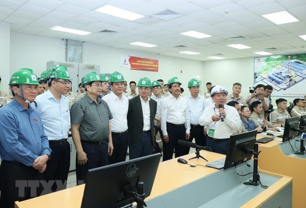 9 min 34 616x420 - Thủ tướng dự lễ khánh thành Nhà máy nhiệt điện Thái Bình 2