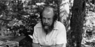 Alexander Solzhenitsyn nha van doat giai Nobel 1970 min 324x160 - Văn Sử Địa Online - Giới thiệu, thông tin, quảng bá về văn học, lịch sử, địa lý