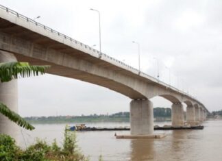Cầu vượt sông dài nhất Việt Nam Cầu vượt sông dài nhất Việt Nam