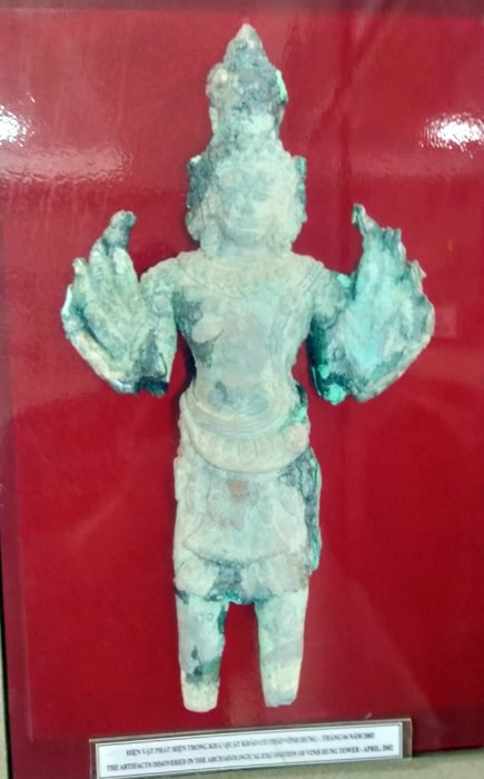 Cổ vật trong nhà trưng bày.