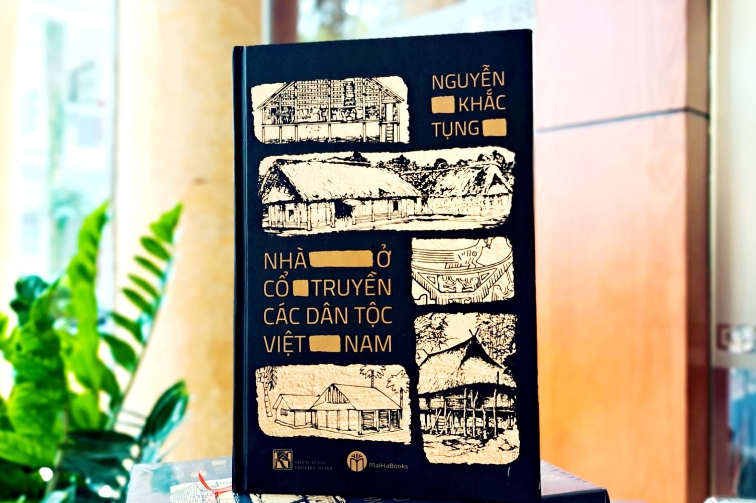Văn hóa các tộc người nhìn từ nhà ở cổ truyền