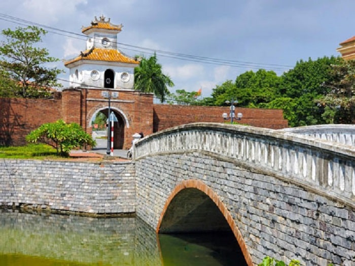 Đào Duy Từ - người dựng lũy Thầy - Tác giả: Nhà sử học Lê Văn Lan