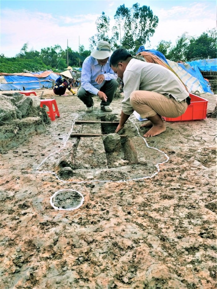 Khai quật di tích Nền chùa tại Kiên Giang