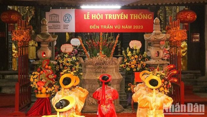 Lễ hội truyền thống Đền Trấn Vũ 2023 Lễ hội truyền thống Đền Trấn Vũ 2023