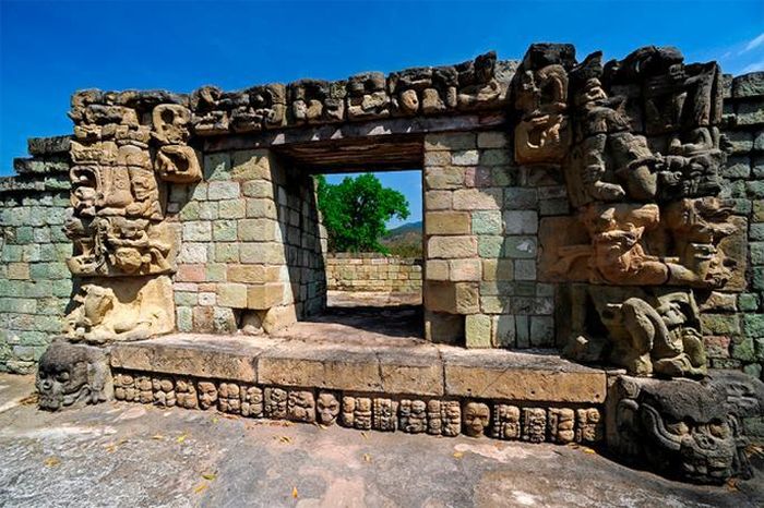 Giải mã thành công 'ma thuật' giúp tường thành Maya ngàn năm không sứt mẻ