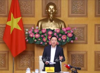 Phó Thủ tướng Trần Hồng Hà: Tháo gỡ khó khăn từng dự án để thúc đẩy giải ngân vốn đầu tư công Phó Thủ tướng Trần Hồng Hà: Tháo gỡ khó khăn từng dự án để thúc đẩy giải ngân vốn đầu tư công